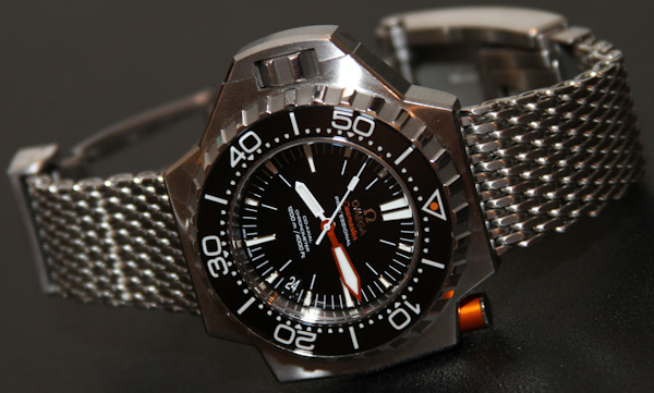 Replica Omega Seamaster Ploprof 1200 M watches 